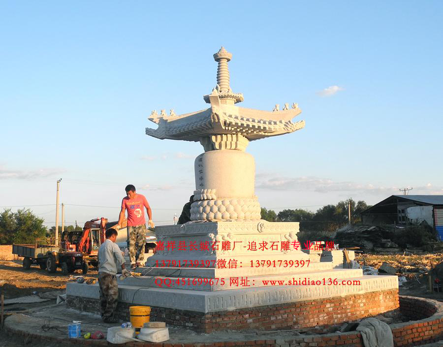 寺院最常见的石雕佛塔